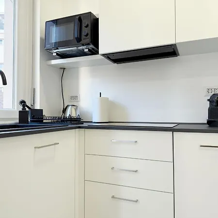 Viale Monza Ab Suites - 2 Bedroom- 15 Min Dal Duomo Milan Exterior photo