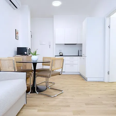 Viale Monza Ab Suites - 2 Bedroom- 15 Min Dal Duomo Milan Exterior photo