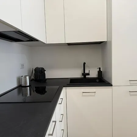 Viale Monza Ab Suites - 2 Bedroom- 15 Min Dal Duomo Milan Exterior photo