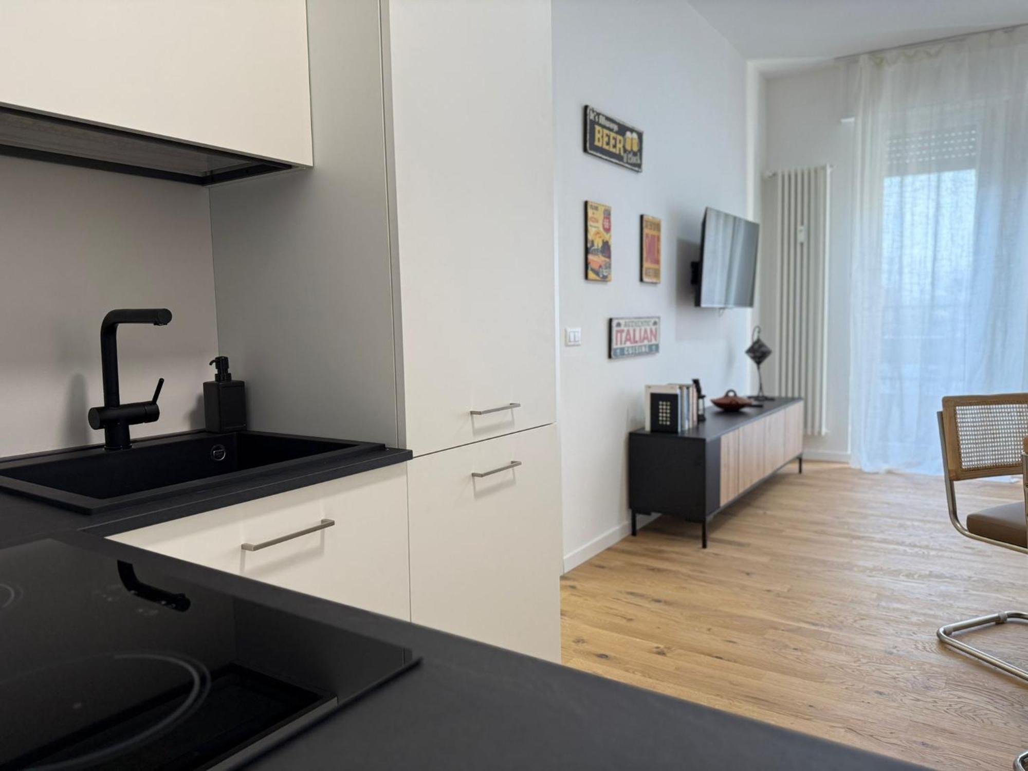 Viale Monza Ab - 2 Bedroom- 15 Min Dal Duomo Milaan