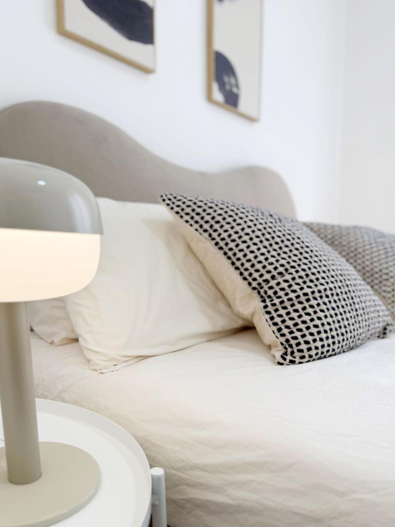 Appartement Viale Monza Ab - 2 Bedroom- 15 Min Dal Duomo Milaan